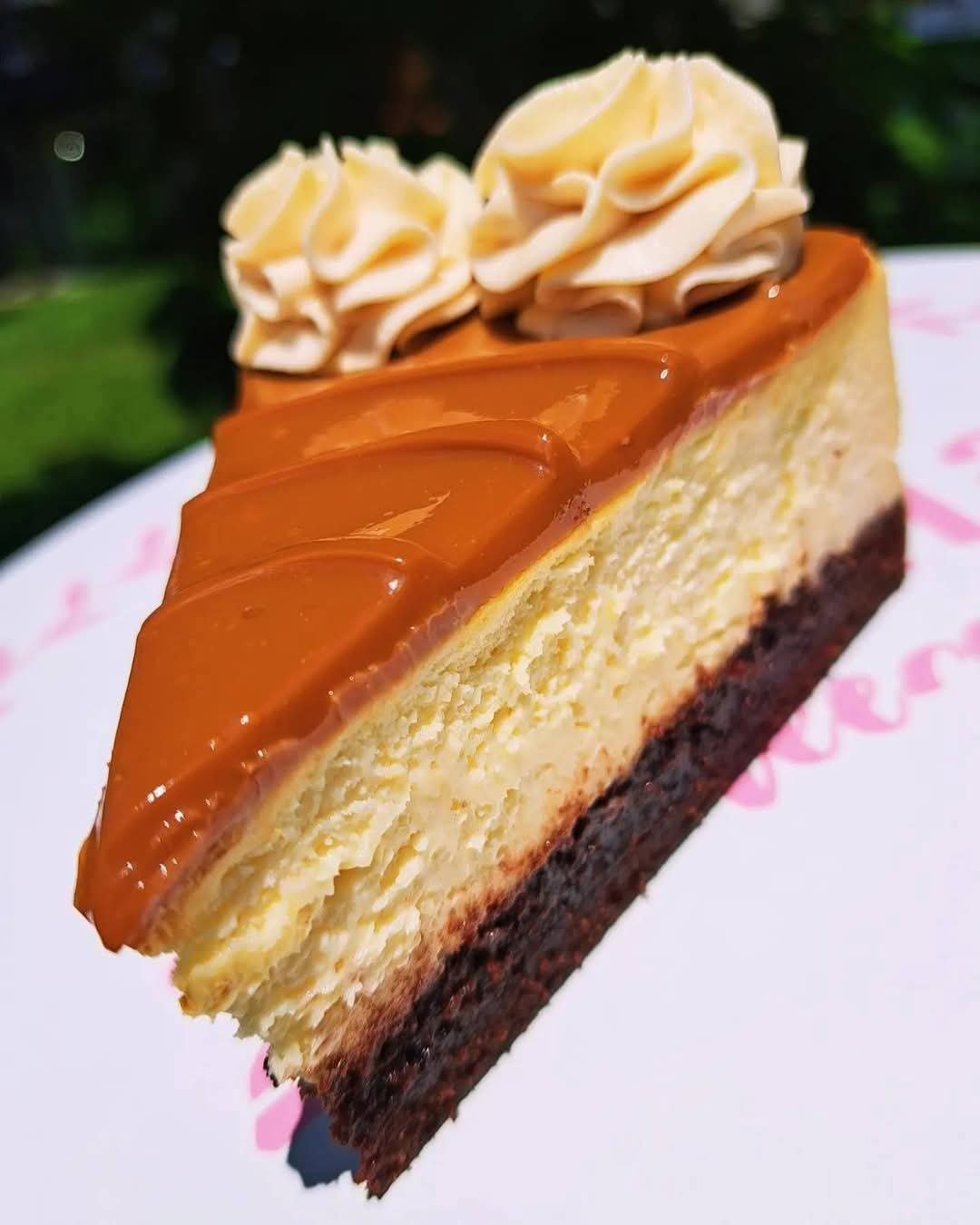 Dulce-De-Leche-Cheesecake-Brownie